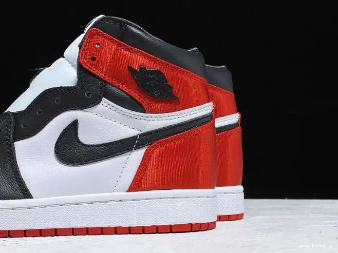 Rep High CD0461-016 Black Jordan Satin Toe 1 Retro Air 0608